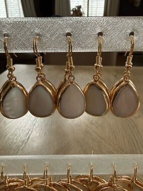 6 pair of Natural Shell Freshwater Teardrop Gold tone earrings, hypoallergenic